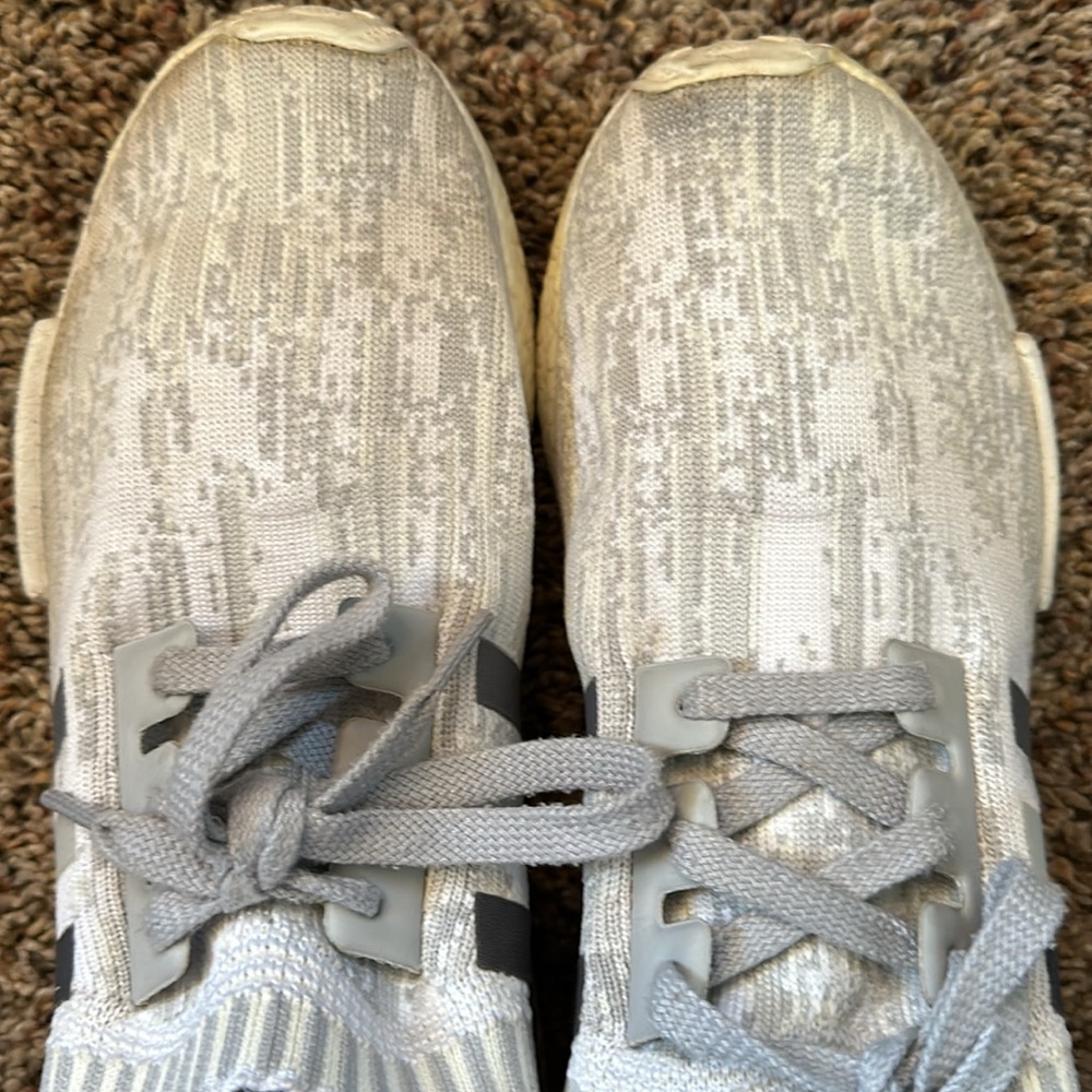 Adidas NMD r1 - Picture 2 of 9